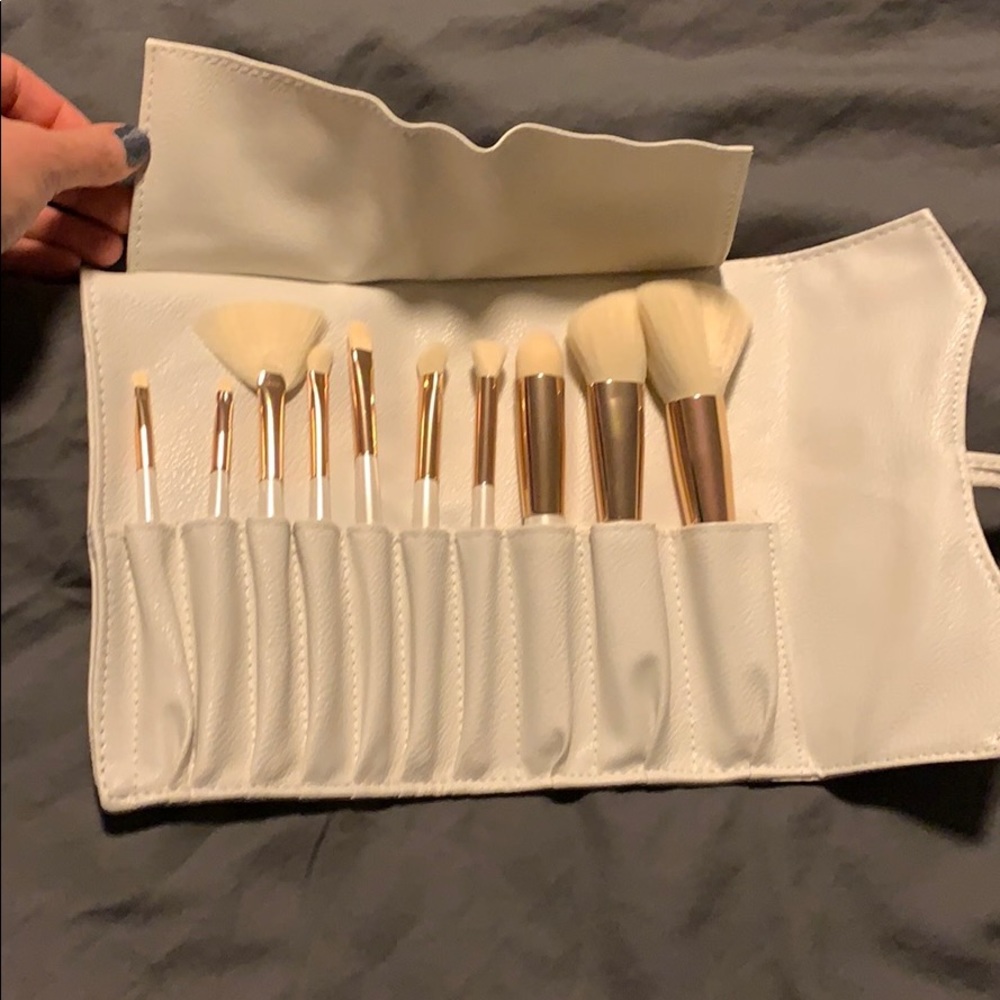 Makeup brush set